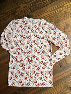 Women’s Long-Sleeve Holiday Tee in White with Festive Santa Print